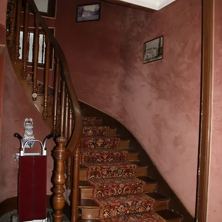 Chateau Des Bondons Ei 3* Jouarre