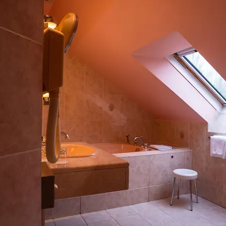 Chateau Des Bondons Ei 3*