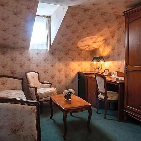 Hotel Chateau Des Bondons Ei