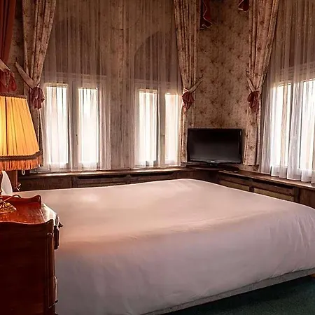 Chateau Des Bondons Ei Hotel Jouarre