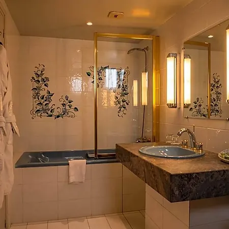 Chateau Des Bondons Ei Hotel 3*
