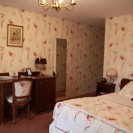 Chateau Des Bondons Ei 3* Ла Ферте-су-Жуар