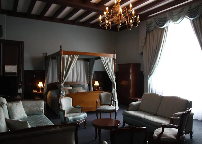 Hotel Chateau Des Bondons Ei 3*